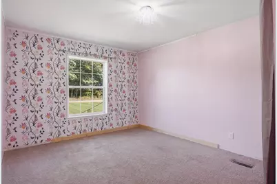 11390 E Pakes Road, Crystal, MI 48818 - Photo 24