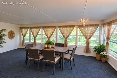 319 W Willard Street, Paw Paw, MI 49079 - Photo 4