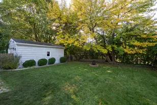 2338 Burchard St SE, East Grand Rapids, MI 49506 - Photo 36