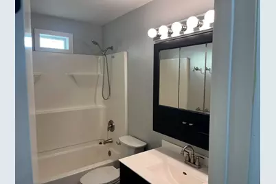 252 N 23rd Street N, Springfield, MI 49037 - Photo 12