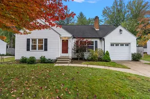 1510 Lancashire Dr SE, Grand Rapids, MI 49508 - Photo 1