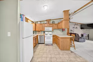 8951 W Cadillac Rd, McBain, MI 49657 - Photo 10