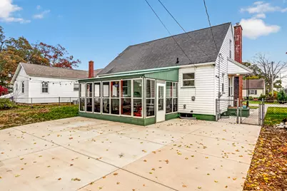 2118 Oak Avenue, Muskegon, MI 49445 - Photo 2
