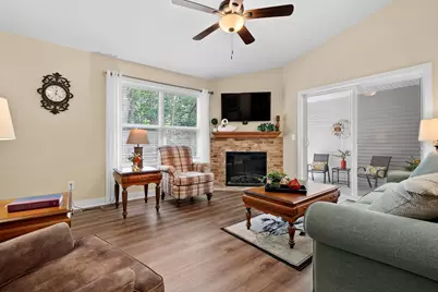 10401 Cougar Lane, Portage, MI 49024 - Photo 6