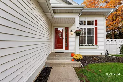 284 Port Sheldon Street, Grandville, MI 49418 - Photo 4