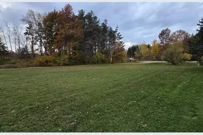 3923 N M 63, Benton Harbor, MI 49022 - Photo 2