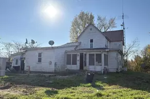 8211 Lake Pleasant Rd S, Hillsdale, MI 49242 - Photo 1