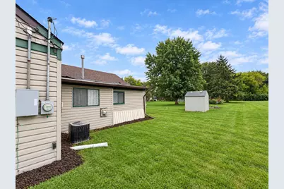 6030 Cotter Avenue, Sterling Heights, MI 48314 - Photo 6