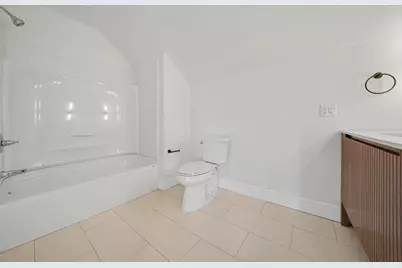 1016 Broad Street, Saint Joseph, MI 49085 - Photo 22
