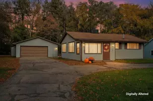 11752 S Lake Side Dr, Jerome, MI 49249 - Photo 1