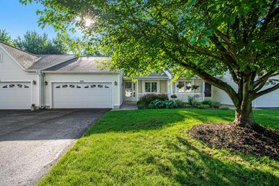 295 Winter Oaks Drive E - Photo 1