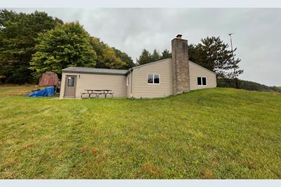 8903 NW County Line Road - Photo 1