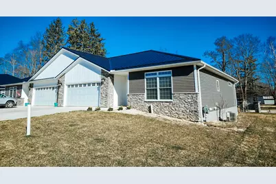 249 Glei Court, Hillsdale, MI 49242 - Photo 1