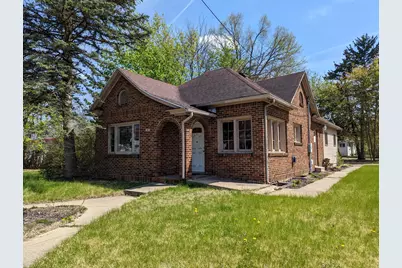 143 W Prospect Street, Jackson, MI 49203 - Photo 1
