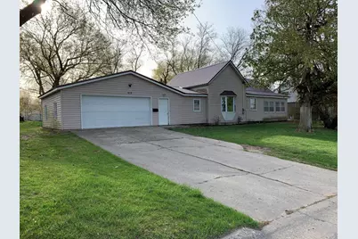 412 N Darling Avenue, Fremont, MI 49412 - Photo 1