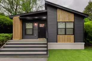 601 Jackson Ave, Muskegon, MI 49442 - Photo 1