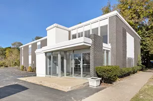 500 W Crosstown Parkway Pkwy, Kalamazoo, MI 49008 - Photo 1