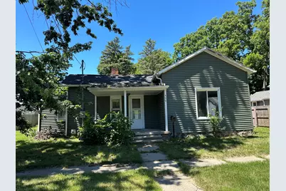 409 Minerva Street, Eaton Rapids, MI 48827 - Photo 1