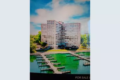 8900 E Jefferson Avenue #1229, Detroit, MI 48214 - Photo 1