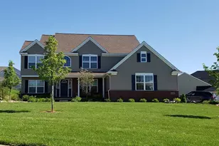 10696 Valley View Dr, Saline, MI 48176 - Photo 1