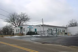 2475 W Dickman Rd, Springfield, MI 49037 - Photo 1