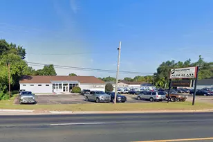 2504 S Sprinkle Rd, Kalamazoo, MI 49001 - Photo 1