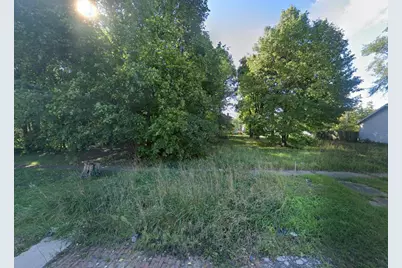 592 Green Avenue, Benton Harbor, MI 49022 - Photo 1