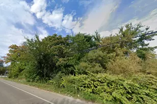 1127 Highland Ave, Benton Harbor, MI 49022 - Photo 1