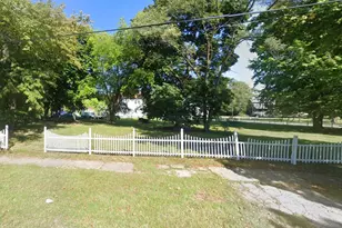 505 Catalpa Ave, Benton Harbor, MI 49022 - Photo 1