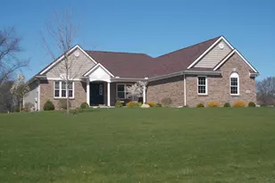 10612 Vly Vw Dr, Saline, MI 48176 - Photo 1