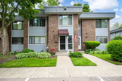 2431 E Collier Avenue SE #17, Grand Rapids, MI 49546 - Photo 1