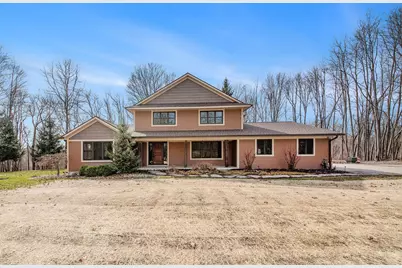 651 Crahen Avenue NE, Grand Rapids, MI 49525 - Photo 1