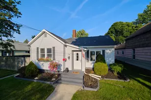 115 McKee St, Manistee, MI 49660 - Photo 1