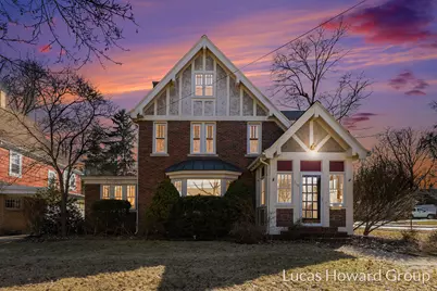 319 W Cass Street, Greenville, MI 48838 - Photo 1