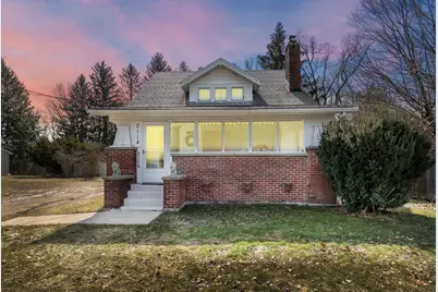 2114 E G Avenue, Kalamazoo, MI 49004 - Photo 1