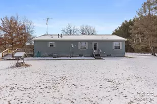 6244 13 Mile Rd, Mecosta, MI 49332 - Photo 1