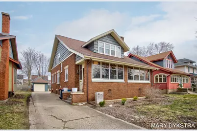 91 W 18th Street, Holland, MI 49423 - Photo 1