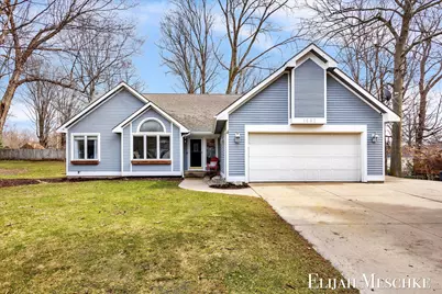 1582 Geddes Avenue NW, Walker, MI 49534 - Photo 1