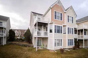 86 Charter Ct, Manistee, MI 49660 - Photo 1