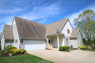 14224 Bridgeview Pointe, Vicksburg, MI 49097 - Photo 1