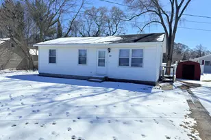 409 E Lincoln Ave, Reed City, MI 49677 - Photo 1