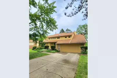 7465 Westbury Boulevard, West Bloomfield, MI 48322 - Photo 1