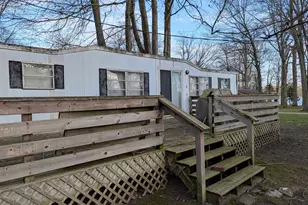 46382 Vine Ave, Bloomingdale, MI 49026 - Photo 1