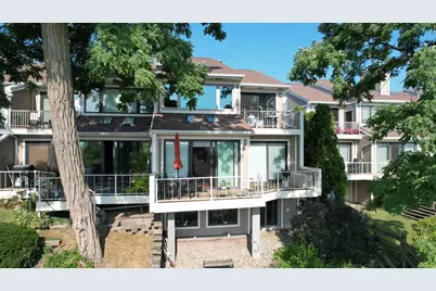 201 Wayne Street, Saint Joseph, MI 49085 - Photo 1