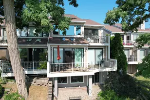 201 Wayne St, Saint Joseph, MI 49085 - Photo 1