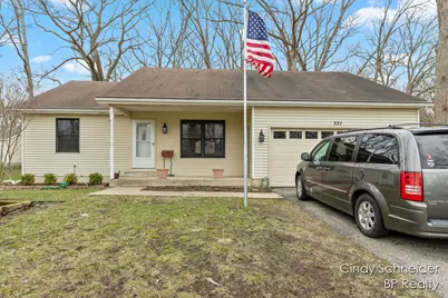 331 N Division Avenue, Holland, MI 49424 - Photo 1