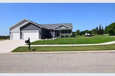28 Hunting Trail Avenue, Quincy, MI 49082 - Photo 1