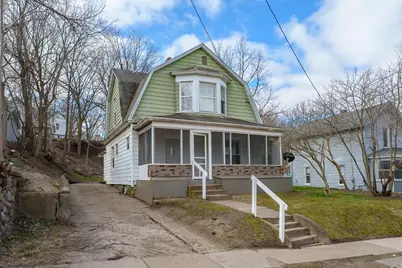 24 Goguac Street E, Battle Creek, MI 49015 - Photo 1