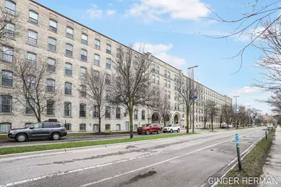 940 Monroe Avenue NW #321, Grand Rapids, MI 49503 - Photo 1
