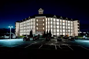 223 Lakeside Dr, Ludington, MI 49431 - Photo 1